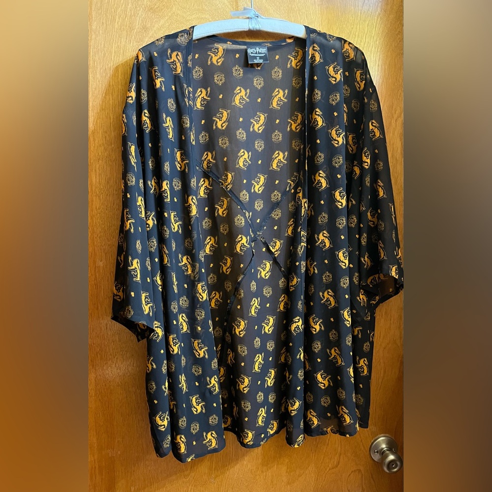 Warner Bros Hufflepuff Kimono Duster